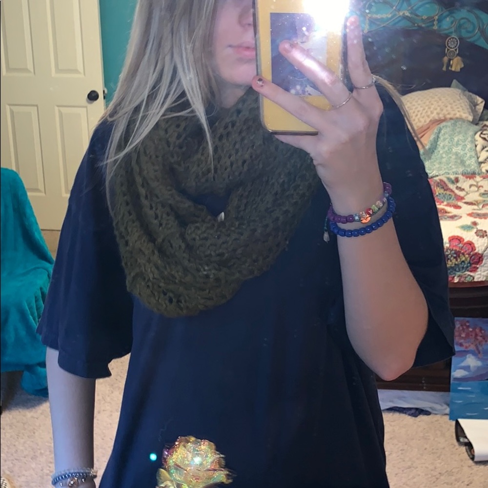 Green scarf